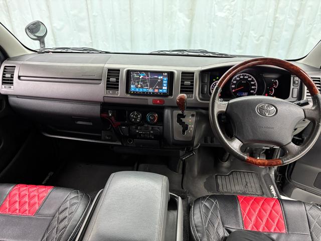 ハイエースバン ロングスーパーＧＬ　禁煙車　シートカバー　クラリオンナビ　フルセグＴＶ　Ｂｌｕｅｔｏｏｔｈオーディオ　ＤＶＤ　ＥＴＣ　ＬＥＤヘッドライト　アルミホイル　ＡＣ１００Ｖ電源　Ｗエアバッグ（18枚目）