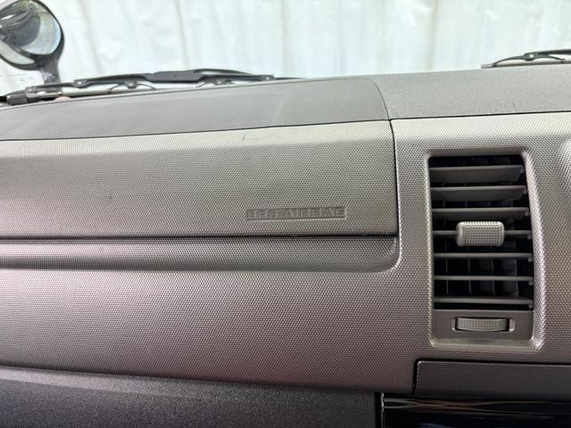 ハイエースバン ロングスーパーＧＬ　禁煙車　シートカバー　クラリオンナビ　フルセグＴＶ　Ｂｌｕｅｔｏｏｔｈオーディオ　ＤＶＤ　ＥＴＣ　ＬＥＤヘッドライト　アルミホイル　ＡＣ１００Ｖ電源　Ｗエアバッグ（26枚目）