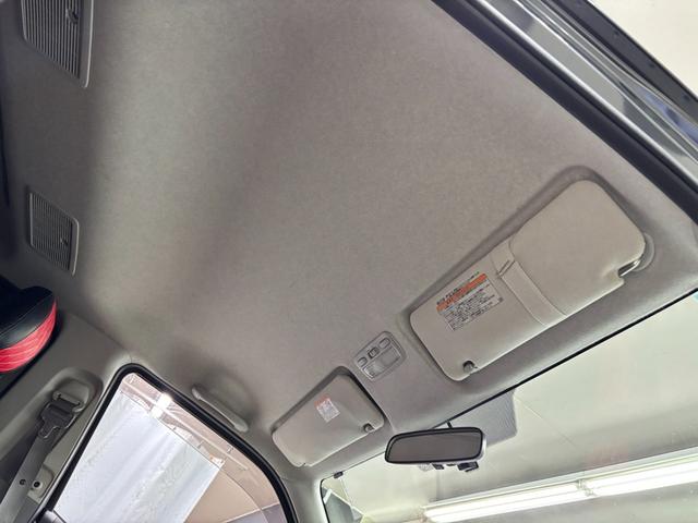 ハイエースバン ロングスーパーＧＬ　禁煙車　シートカバー　クラリオンナビ　フルセグＴＶ　Ｂｌｕｅｔｏｏｔｈオーディオ　ＤＶＤ　ＥＴＣ　ＬＥＤヘッドライト　アルミホイル　ＡＣ１００Ｖ電源　Ｗエアバッグ（32枚目）