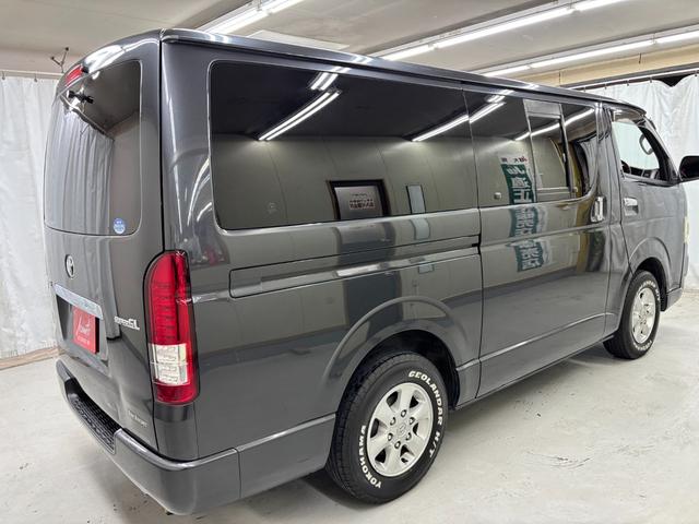 ハイエースバン ロングスーパーＧＬ　禁煙車　シートカバー　クラリオンナビ　フルセグＴＶ　Ｂｌｕｅｔｏｏｔｈオーディオ　ＤＶＤ　ＥＴＣ　ＬＥＤヘッドライト　アルミホイル　ＡＣ１００Ｖ電源　Ｗエアバッグ（37枚目）