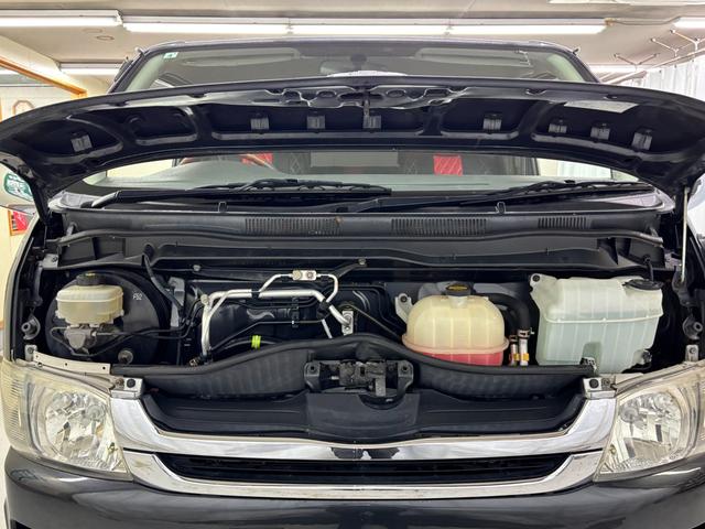 ハイエースバン ロングスーパーＧＬ　禁煙車　シートカバー　クラリオンナビ　フルセグＴＶ　Ｂｌｕｅｔｏｏｔｈオーディオ　ＤＶＤ　ＥＴＣ　ＬＥＤヘッドライト　アルミホイル　ＡＣ１００Ｖ電源　Ｗエアバッグ（47枚目）