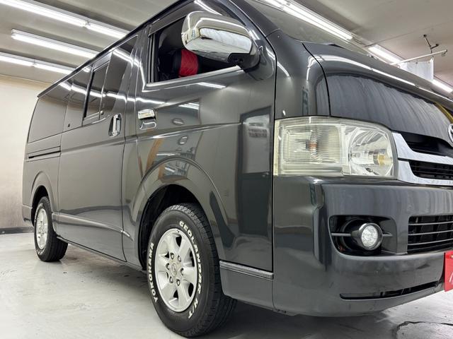 ハイエースバン ロングスーパーＧＬ　禁煙車　シートカバー　クラリオンナビ　フルセグＴＶ　Ｂｌｕｅｔｏｏｔｈオーディオ　ＤＶＤ　ＥＴＣ　ＬＥＤヘッドライト　アルミホイル　ＡＣ１００Ｖ電源　Ｗエアバッグ（50枚目）