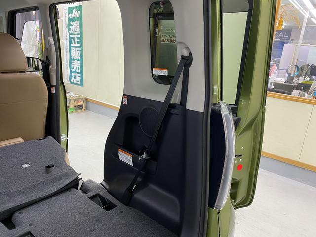 デイズルークス ハイウェイスター　Ｘ　Ｖセレクション　ワンオーナー　アラウンドビューモニター　ハイビームアシスト　衝突軽減ブレーキ　パナソニックメモリーナビ　Ｂｌｕｅｔｏｏｔｈオーディオ　両側電動スライドドア　スマートキー　横滑り防止　ＥＴＣ　純正アルミ（20枚目）