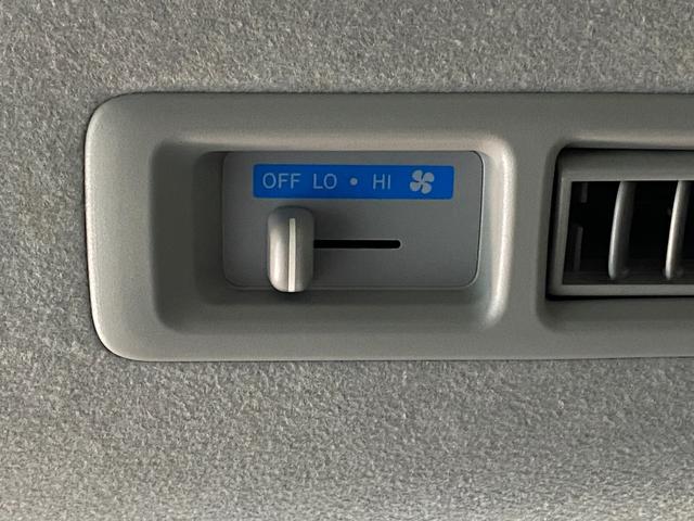 ハイエースバン ロングスーパーＧＬ　ベッドキット　社外メモリーナビ　ワンセグ　ＣＤ　ＥＴＣ　Ｗエアバック　ＡＢＳ　キーレス（25枚目）