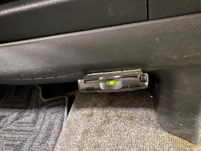 ハイエースバン ロングスーパーＧＬ　ベッドキット　社外メモリーナビ　ワンセグ　ＣＤ　ＥＴＣ　Ｗエアバック　ＡＢＳ　キーレス（26枚目）