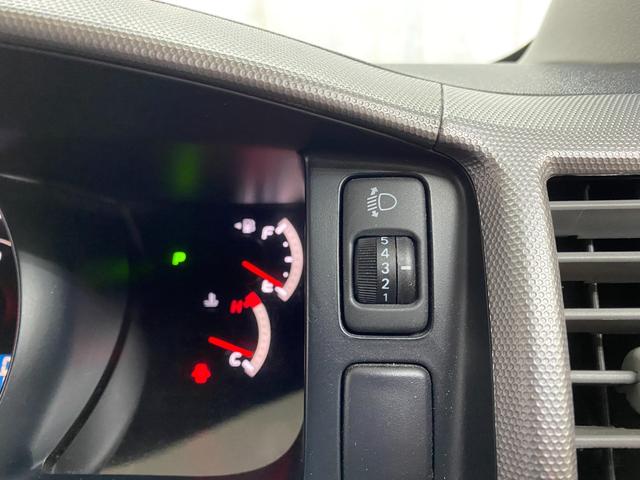 ハイエースバン ロングスーパーＧＬ　ベッドキット　社外メモリーナビ　ワンセグ　ＣＤ　ＥＴＣ　Ｗエアバック　ＡＢＳ　キーレス（30枚目）