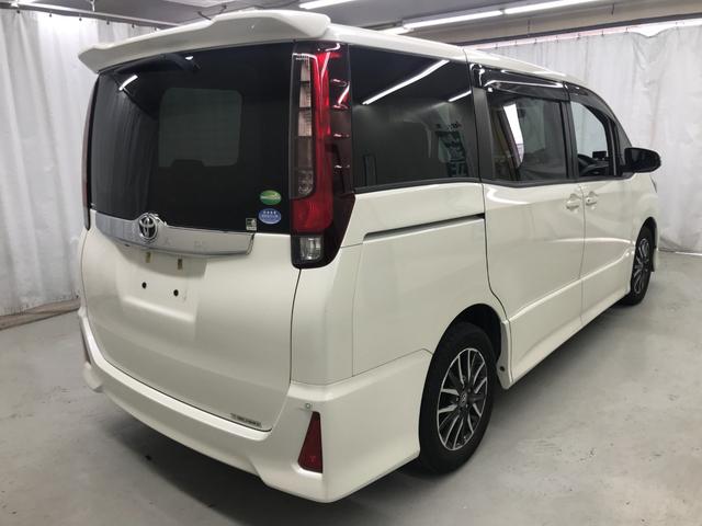ノア Ｓｉ　純正９インチナビ　フルセグＴＶ　ＢＴオーディオ　バックカメラ　ＥＴＣ車載器　パワースライドドア　スマートキーＸ２　ＬＥＤヘッドライト　フォグライト　７人乗り　スーパースライドシート　コーナーセンサー（46枚目）
