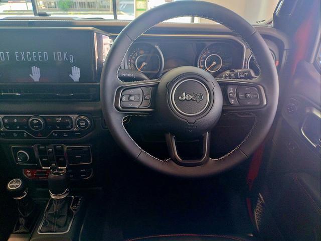 ジープ・ラングラーアンリミテッド ルビコン AppleCarPlay アダプティブクルーズコントロール ブラインドスポットモニター Bluetooth接続 ヒルディセントコントロール 電動シート レザーシート ETC2.0(9枚目)