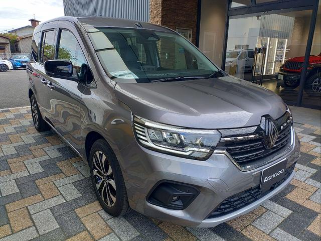 カングー ベースグレード ガソリンターボ 7速EDC 両側スライドドア ダブルバックドア AppleCarPlay AndroidAuto アダプティブクルズコントロール バックアイカメラ(7枚目)