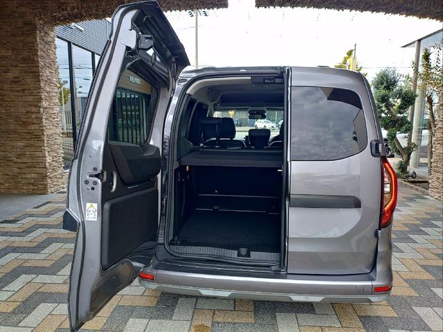 カングー ベースグレード ガソリンターボ 7速EDC 両側スライドドア ダブルバックドア AppleCarPlay AndroidAuto アダプティブクルズコントロール バックアイカメラ(11枚目)