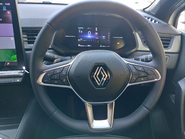 キャプチャー テクノ　マイルドハイブリッド　マイルドハイブリッド　前席シートヒーター　　運転席電動シート　アダプティブクルーズコントロール　電動パーキングブレーキ　ブレーキホールド　ディスプレイオーディオ　衝突被害軽減ブレーキ（12枚目）