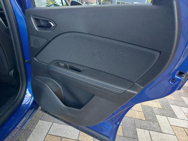 キャプチャー エスプリ アルピーヌ フルハイブリッドE-テック フルハイブリッド 前席シートヒーター ステアリングヒーター 運転席電動シート アダプティブクルーズコントロール 電動パーキングブレーキ ブレーキホールド ディスプレイオーディオ 衝突被害軽減ブレーキ(26枚目)