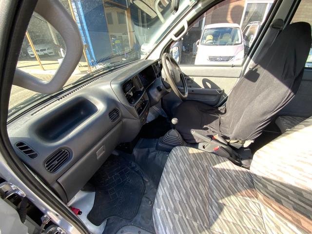 ハイゼットカーゴ クルーズ　オートマ　キーレス　エアコン　パワステ　パワーウインドウ　車検Ｒ８年　修復歴なし　走行距離１１０１９７ｋｍ（30枚目）