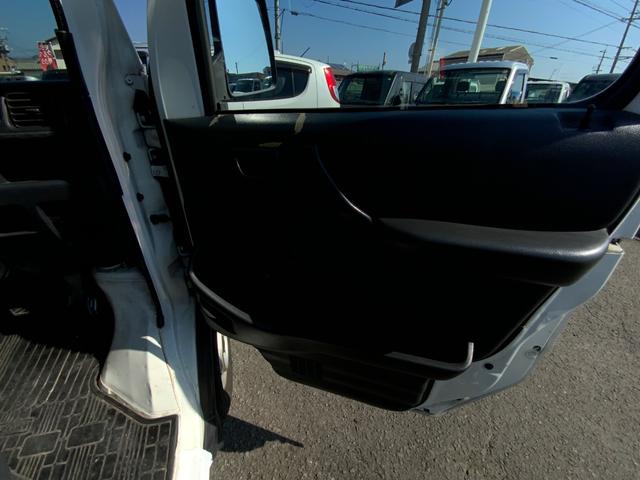 キャリイトラック KCエアコン・パワステ オートマ(32枚目)