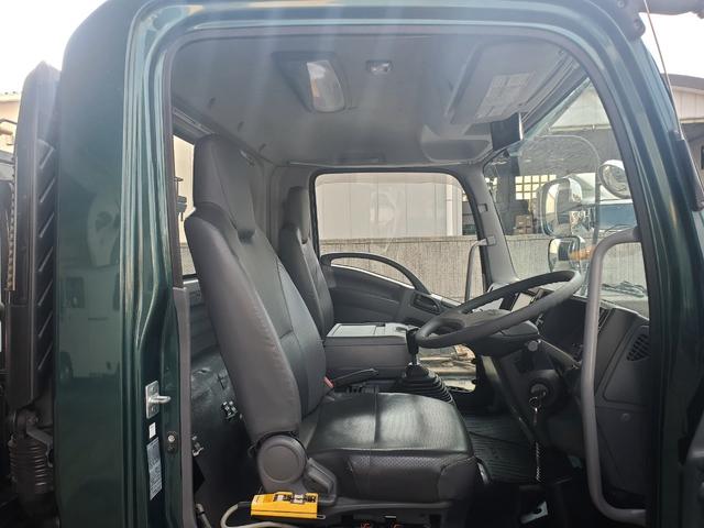 フォワード アームロール 積載3.65t Bカメラ ワンオーナー ナビ付 メーカー新明和 同年式(17枚目)