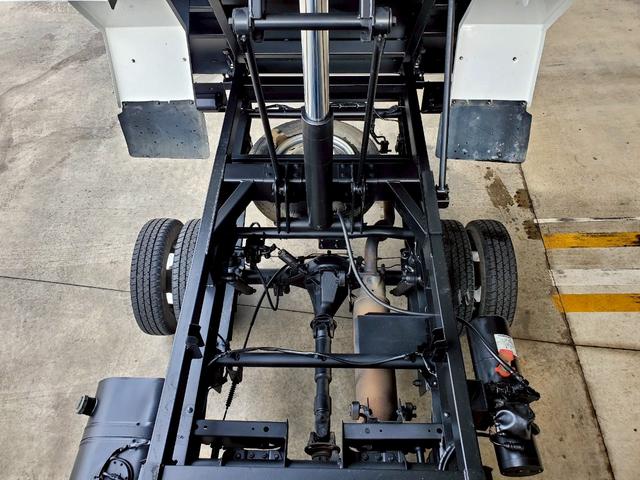 ボンゴトラック 　深ダンプ　積載１ｔ　４ＷＤ（25枚目）