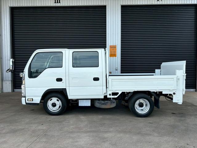 エルフトラック 　ダブルキャブ　パワーゲート　積載２ｔ　荷台内寸長さ２０４幅１６１（4枚目）