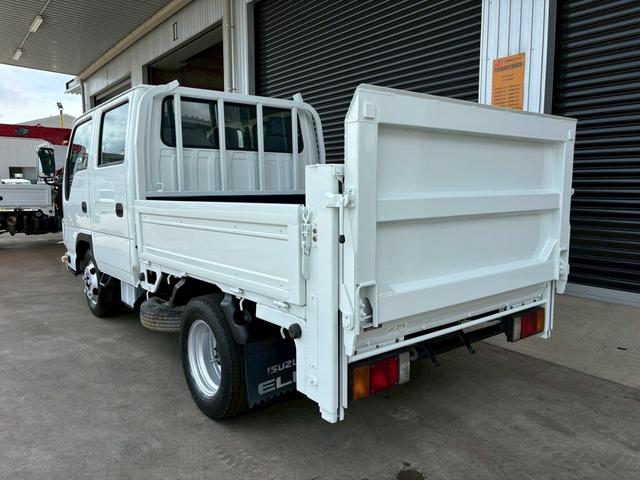 エルフトラック 　ダブルキャブ　パワーゲート　積載２ｔ　荷台内寸長さ２０４幅１６１（7枚目）
