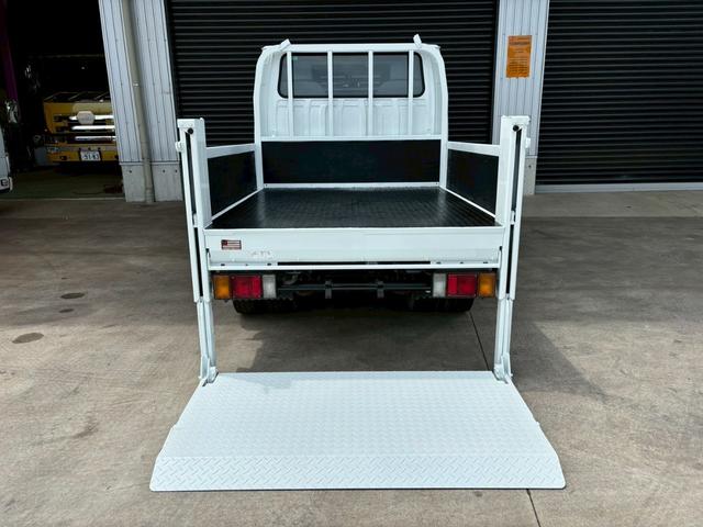 エルフトラック 　ダブルキャブ　パワーゲート　積載２ｔ　荷台内寸長さ２０４幅１６１（35枚目）