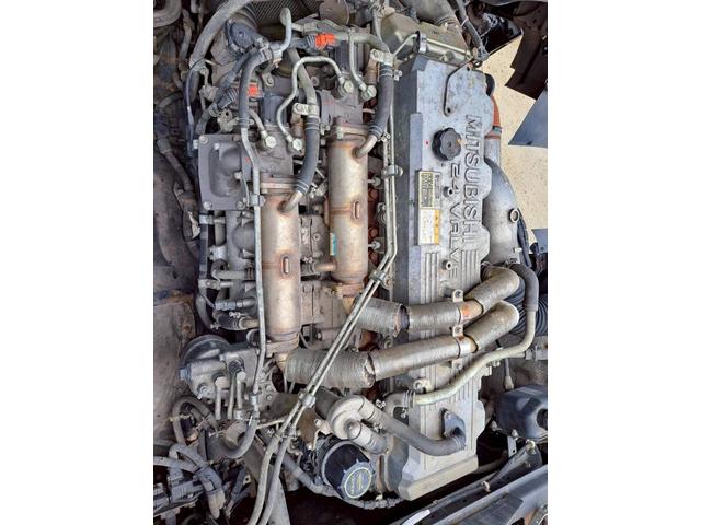 スーパーグレート 　４段クレーン　積載１２．１ｔ　ラジコン付　アルミホイール　荷台内寸８８３　幅２３５（27枚目）