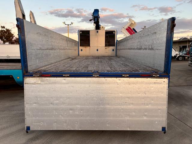 プロフィア 4段クレーン 積載10t アルミB Bカメラ ラジコン付(12枚目)