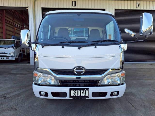 デュトロ 平ボディ ロング 積載2t 荷台内寸長435 幅179(2枚目)