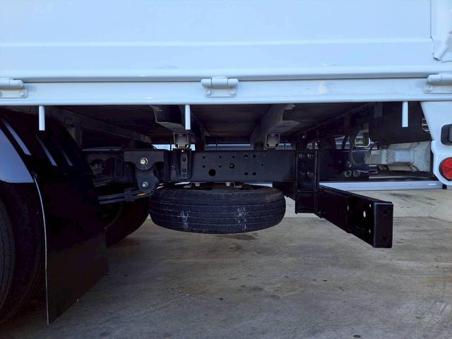 デュトロ 平ボディ ロング 積載2t 荷台内寸長435 幅179(21枚目)