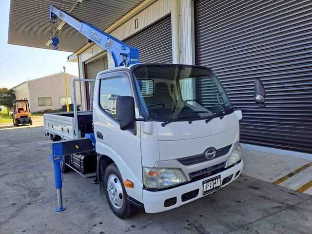 デュトロ 3段クレーン 積載2t ラジコン付 荷台内寸長さ230 幅162(6枚目)