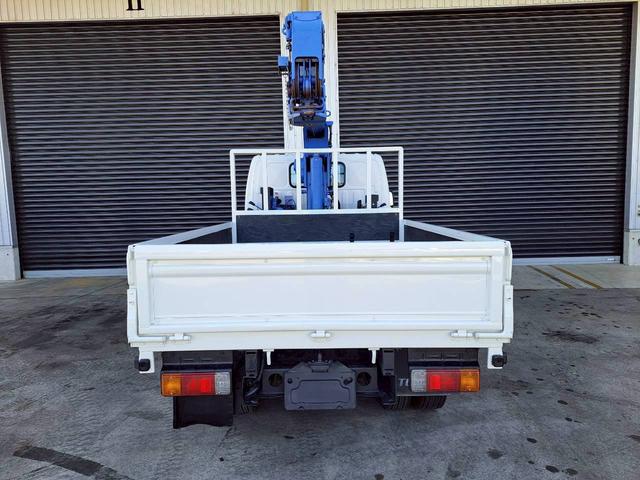 デュトロ 3段クレーン 積載2t ラジコン付 荷台内寸長さ230 幅162(7枚目)
