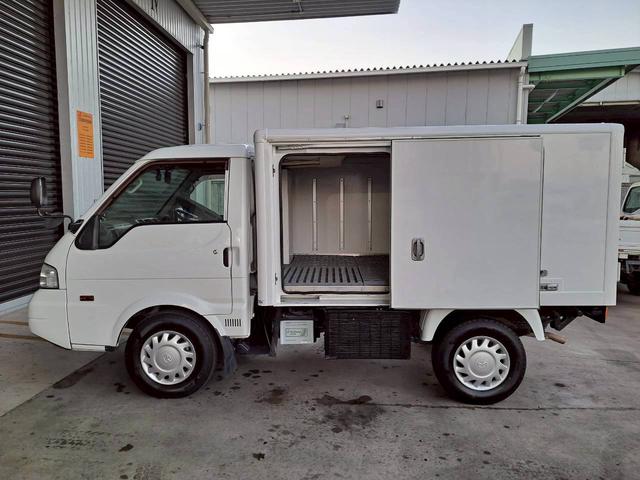 ボンゴトラック 　冷蔵冷凍　マイナス３５℃　左サイドドア付　荷台内寸長さ２３２　幅１５３　高さ１０５（4枚目）