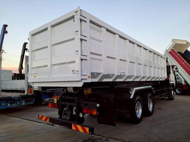 スーパーグレート フックロール バッカン付 ハイルーフ ステンレスフェンダー(9枚目)