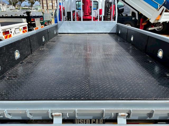 エルフトラック 　セルフ４段クレーン　フックイン　ラジコン付　ハイジャッキ　Ｒジャッキ付　メッキパーツ（33枚目）