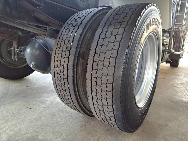 ファイター アームロール 積載3.5t バッカン付(17枚目)