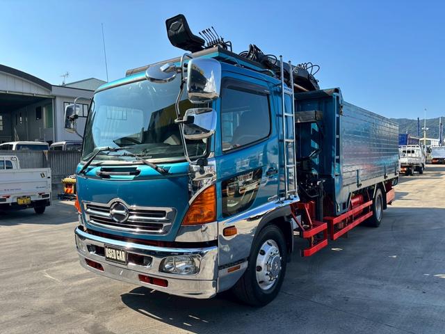 ヒノレンジャー 　深ボディーヒアブ付　アルミ付　ベッド付　ルーフラック　グラップル付　トップシート　サイドラダー　増トン車　メッキパーツ（3枚目）