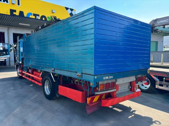 ヒノレンジャー 　深ボディーヒアブ付　アルミ付　ベッド付　ルーフラック　グラップル付　トップシート　サイドラダー　増トン車　メッキパーツ（6枚目）