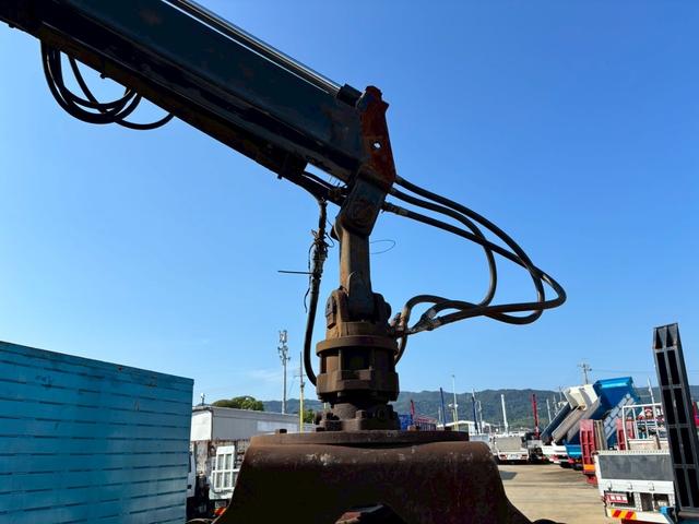 ヒノレンジャー 　深ボディーヒアブ付　アルミ付　ベッド付　ルーフラック　グラップル付　トップシート　サイドラダー　増トン車　メッキパーツ（32枚目）