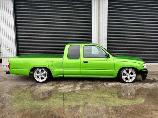 ���Ђ͌��O�̂��q�l�ɂ����S���Ă��������ߒ�����悤�A�G���W���E�����E�O���E������q�̋@�B�I�ȕ����܂Ő����E�_���������Ē����Ă���܂��B���M�������Ĕ̔��ł��邨�Ԃ�����W�����Ă���܂��B