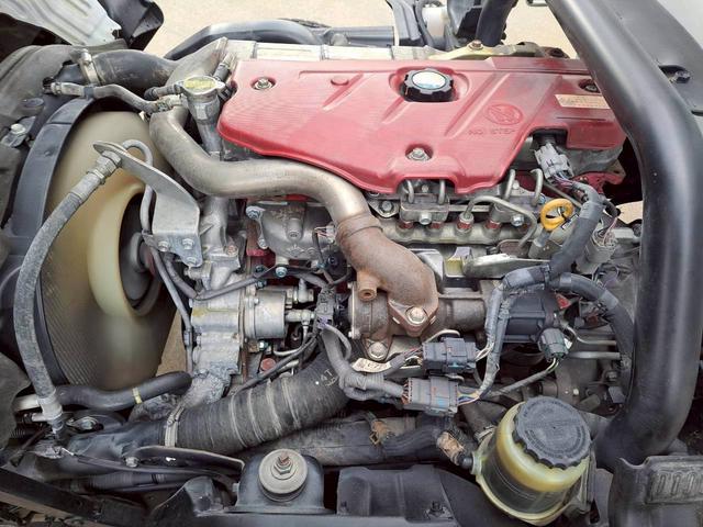 デュトロ 　ダンプ　コボレーン付　メッキパーツ　高床（14枚目）