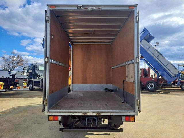 タイタンダッシュ 　パネルバン　積載１．４５ｔ　左サイドドア付　総重量３５００未満（9枚目）