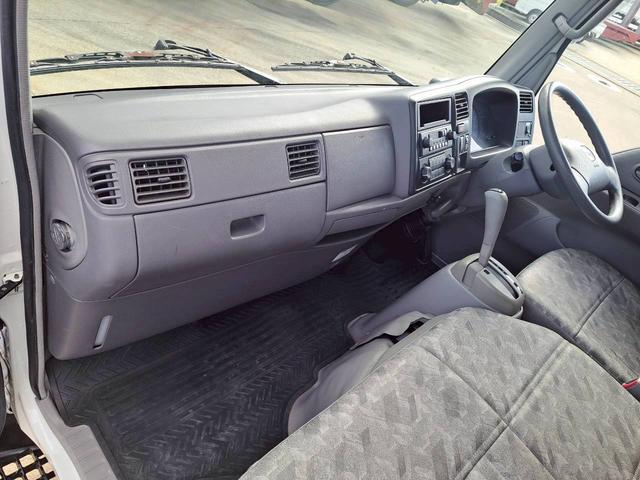 タイタンダッシュ 　パネルバン　積載１．４５ｔ　左サイドドア付　総重量３５００未満（13枚目）