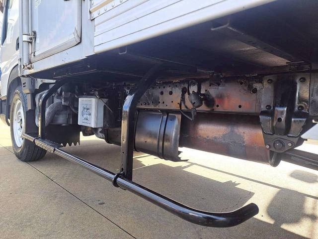 タイタンダッシュ 　パネルバン　積載１．４５ｔ　左サイドドア付　総重量３５００未満（23枚目）