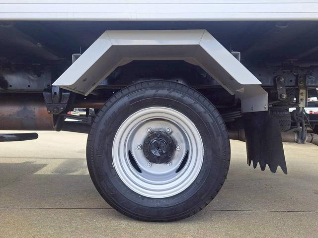 タイタンダッシュ 　パネルバン　積載１．４５ｔ　左サイドドア付　総重量３５００未満（29枚目）