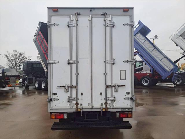 アトラストラック 　Ｐ－Ｖ　積載１．３５ｔ（8枚目）