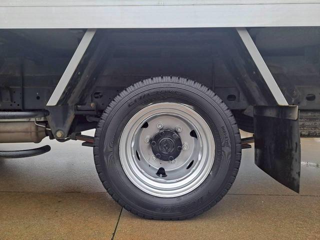 アトラストラック 　Ｐ－Ｖ　積載１．３５ｔ（17枚目）