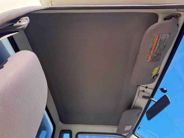 ライトエーストラック 　４ＷＤ　ナビ付　ウイングホロ（10枚目）