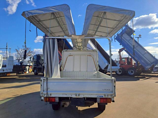 ライトエーストラック 　４ＷＤ　ナビ付　ウイングホロ（28枚目）