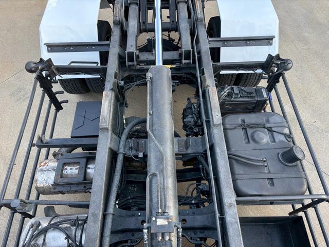 ファイター 　フックロール　積載５．７ｔ　ベッド付　ステンレスフェンダー（24枚目）