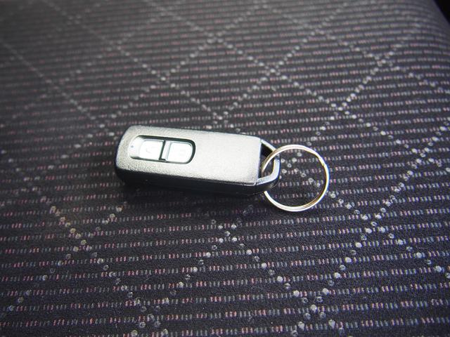 Ｎ－ＯＮＥ プレミアム・Ｌパッケージ　スマートキー　Ｐスタート　ディスプレイオーディオ　Ｂカメラ　ＥＴＣ　Ｂｌｕｅｔｏｏｔｈ接続　アイドリングストップ　修復歴なし（31枚目）