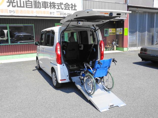 Ｎ－ＢＯＸ Ｇ・スロープ　ホンダセンシング　電動ウインチ　前倒し機能付スロープ　リヤシート付４人乗り　スマートキー　ＬＥＤライト（10枚目）