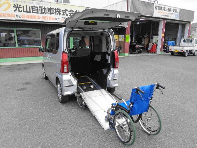 タント 　スローパー　Ｘ　リヤシート付４人乗り　電動ウインチ　前倒し機能付スロープ　電動スライドドア　純正ナビＴＶ・バックカメラ・ドライブレコーダー　スマートアシスト　ワンオーナー（9枚目）